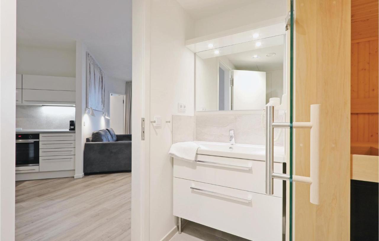 Amazing Apartment In Luebeck Travemuende With Sauna Bagian luar foto
